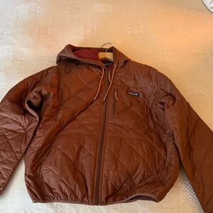 Patagonia Men's Brown Puffer Jacket